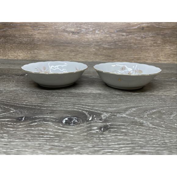 Coupe Fruit / Desert Bowl by CROWN HEIDEN 5.25” Set of 2 Gold Accent Porcelain - Picture 2 of 9